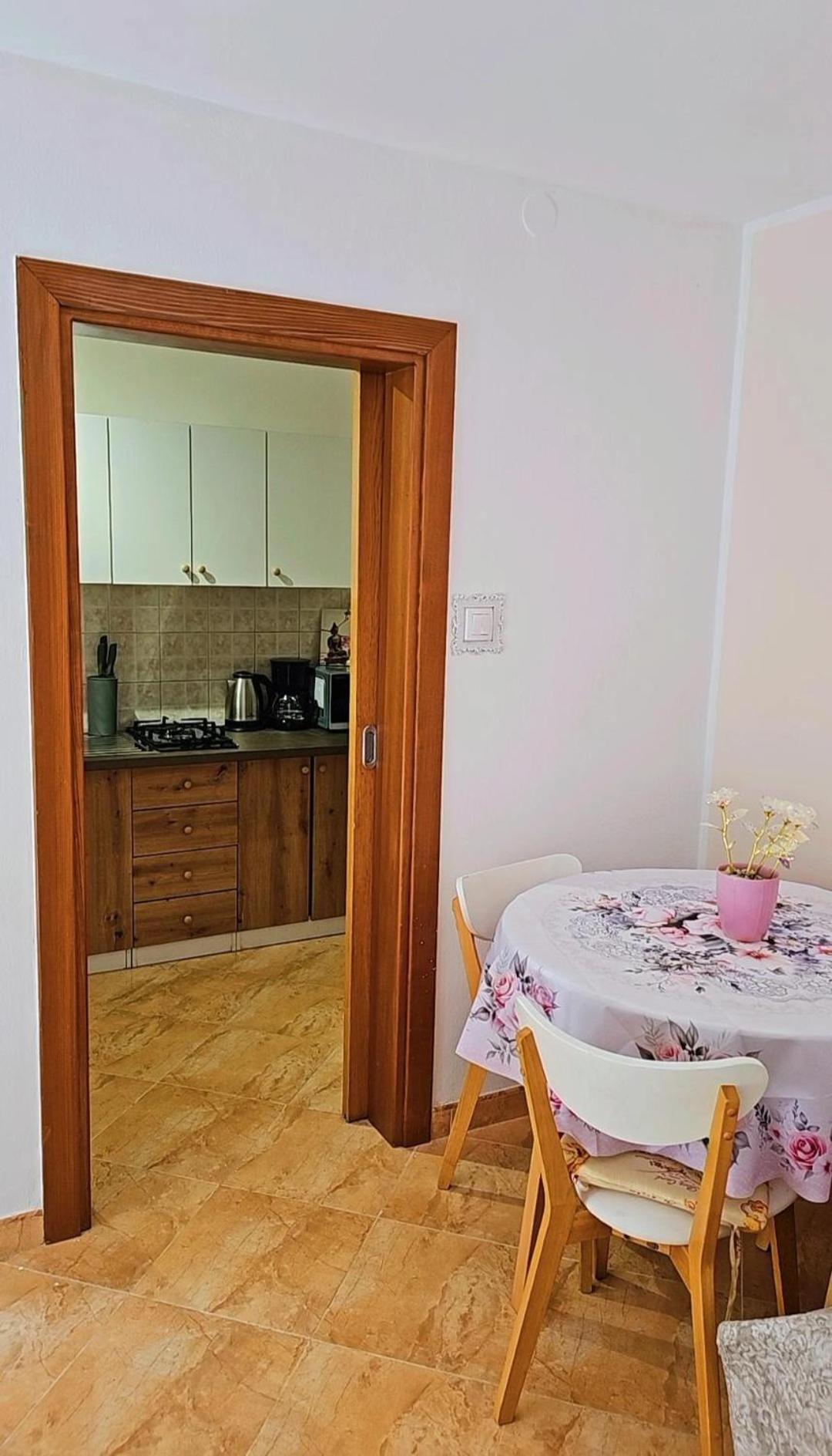 Apartment Miska & Studio Roki Dračevac Zewnętrze zdjęcie