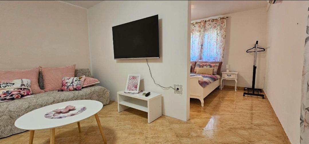 Apartment Miska & Studio Roki Dračevac Zewnętrze zdjęcie